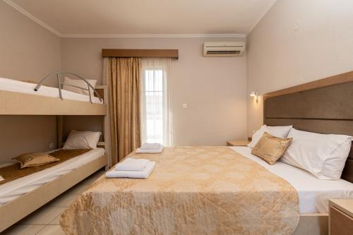 771superior_qudruple_stno9_8345_