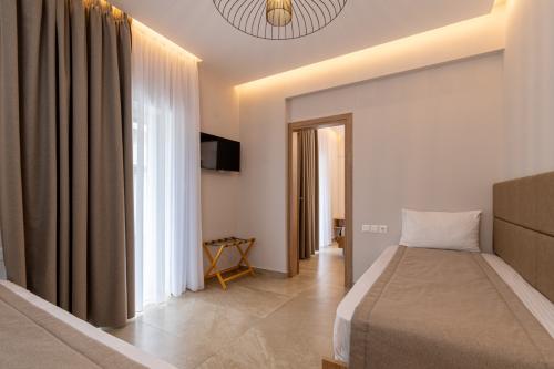 family_suite_a1_a8_8039